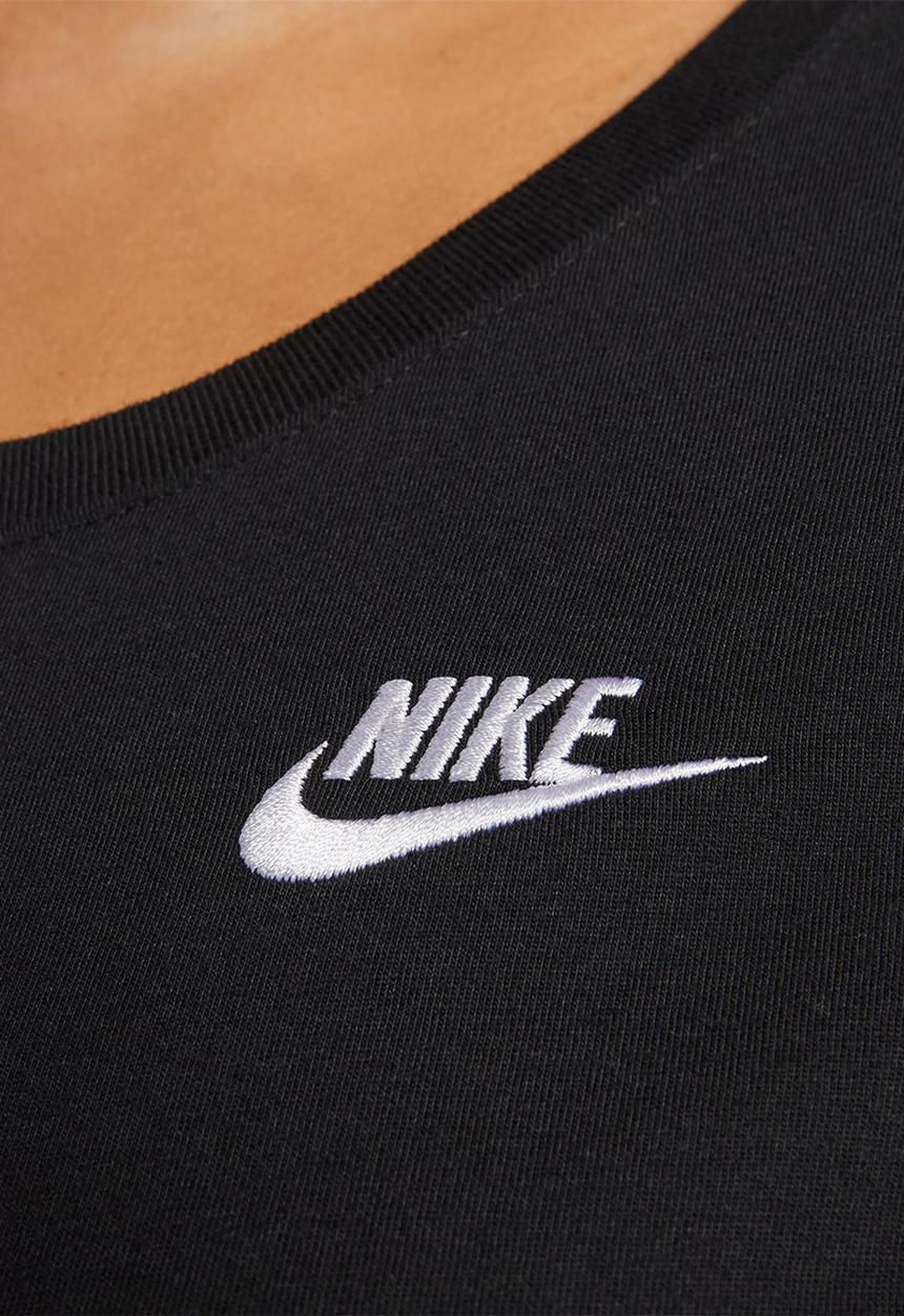 Nike - Plus w nsw tee club - black