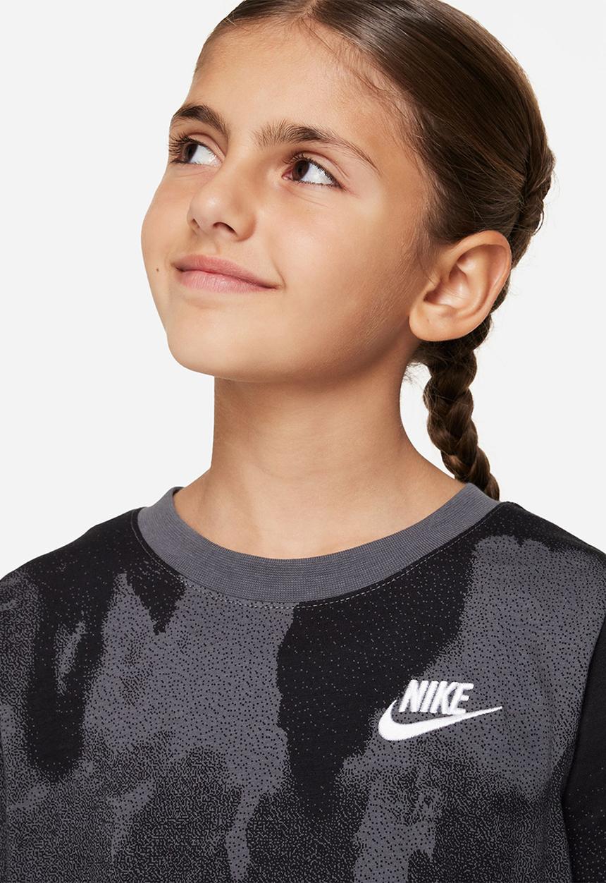 Nike - K nsw tee club sesonl wsh aop - iron grey/black