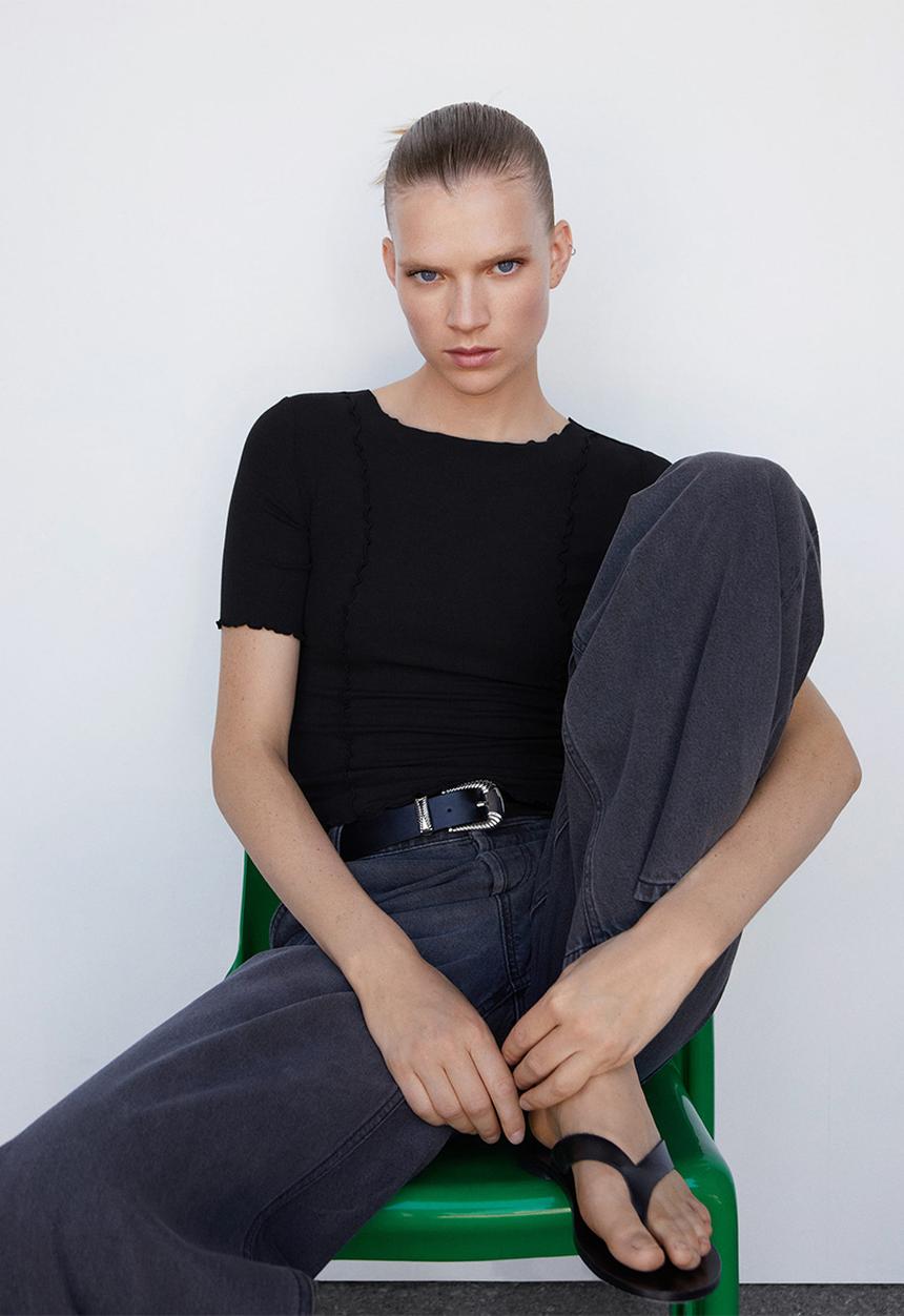 MANGO - T-shirt curli - black