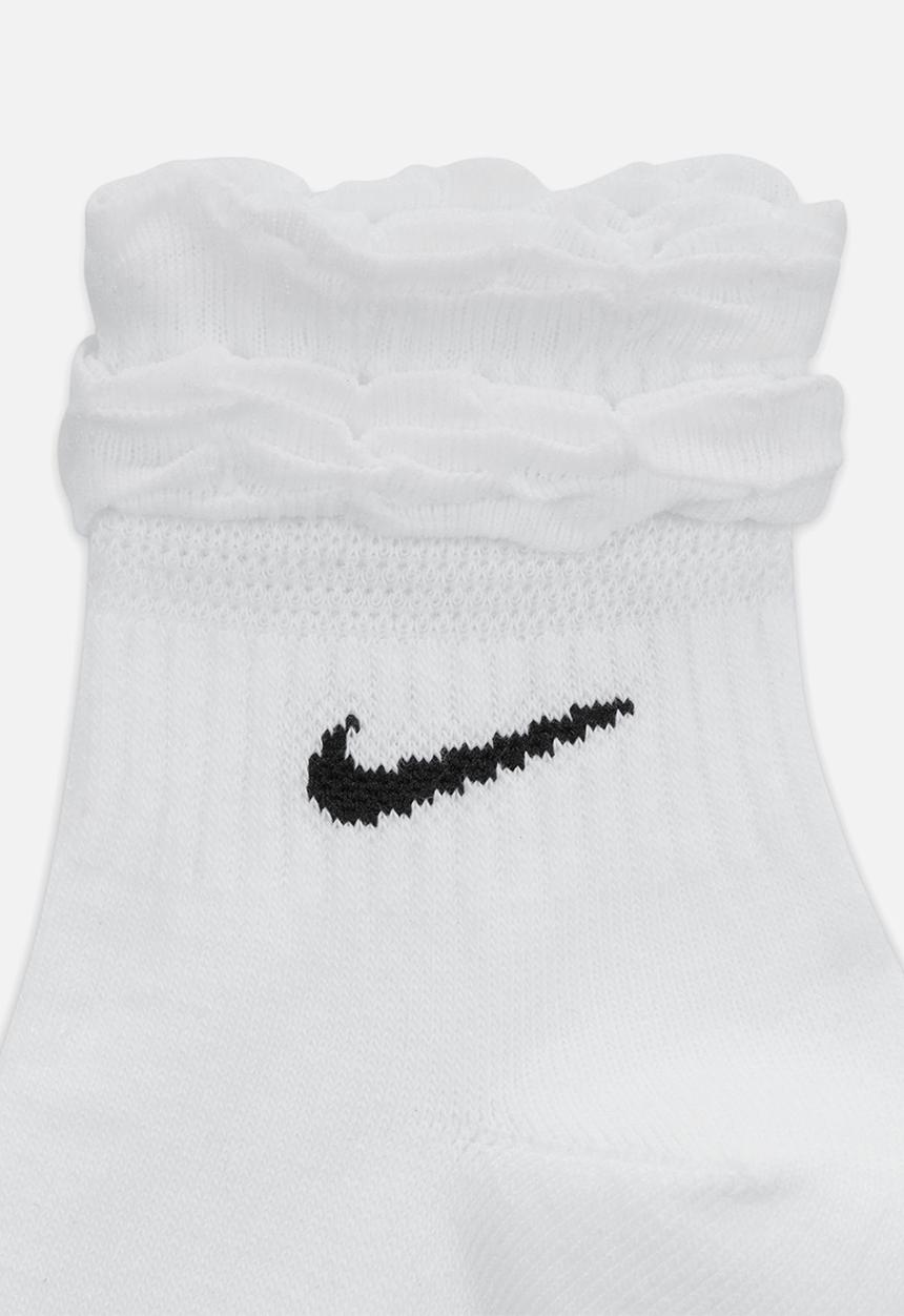 Nike - Nike everyday training ankle socks - white & black