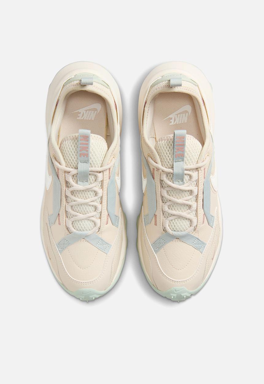 Nike - TC 7900