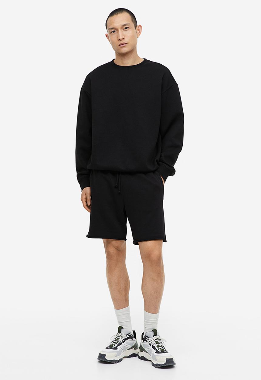 H&M - Regular fit sweatshorts - black