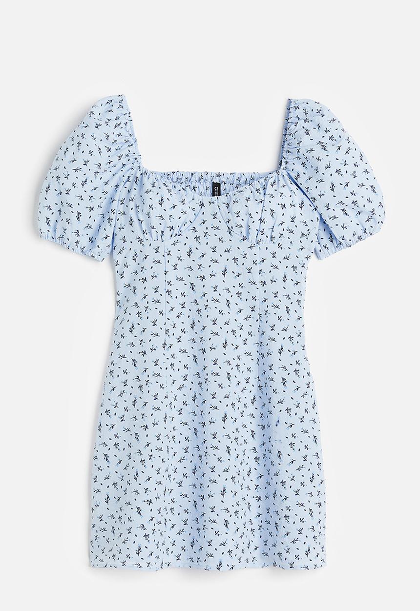 H&M - Puff-sleeved crêpe dress - light blue floral 