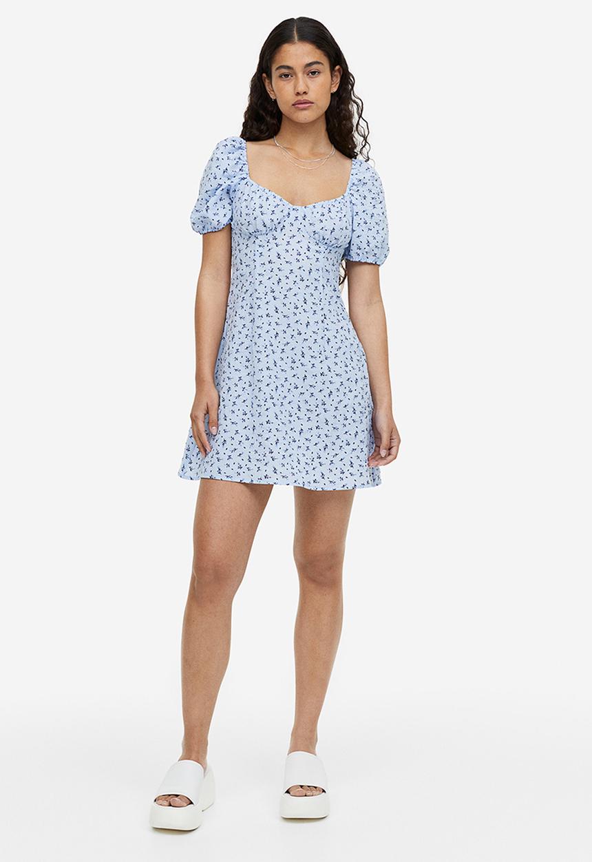 H&M - Puff-sleeved crêpe dress - light blue floral 