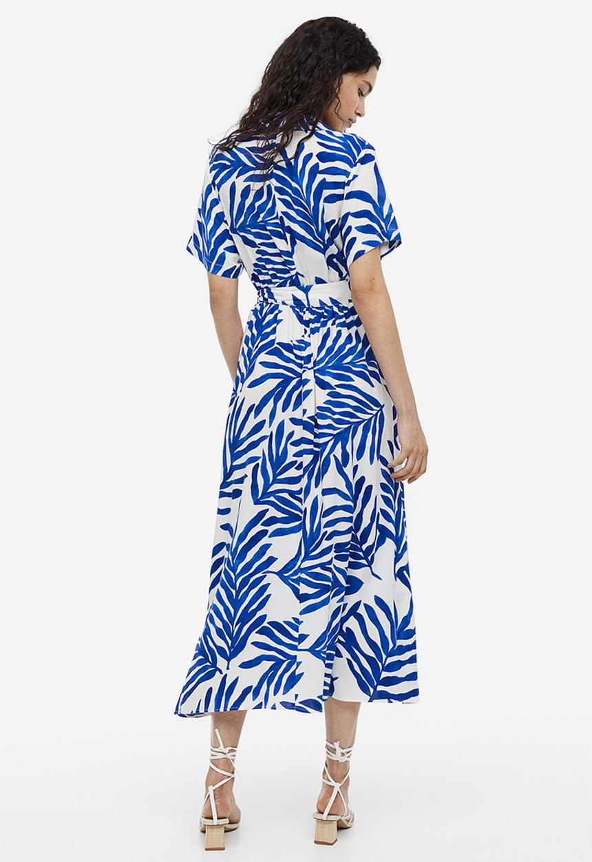 H&M - Tie-belt shirt dress - white blue patterned 
