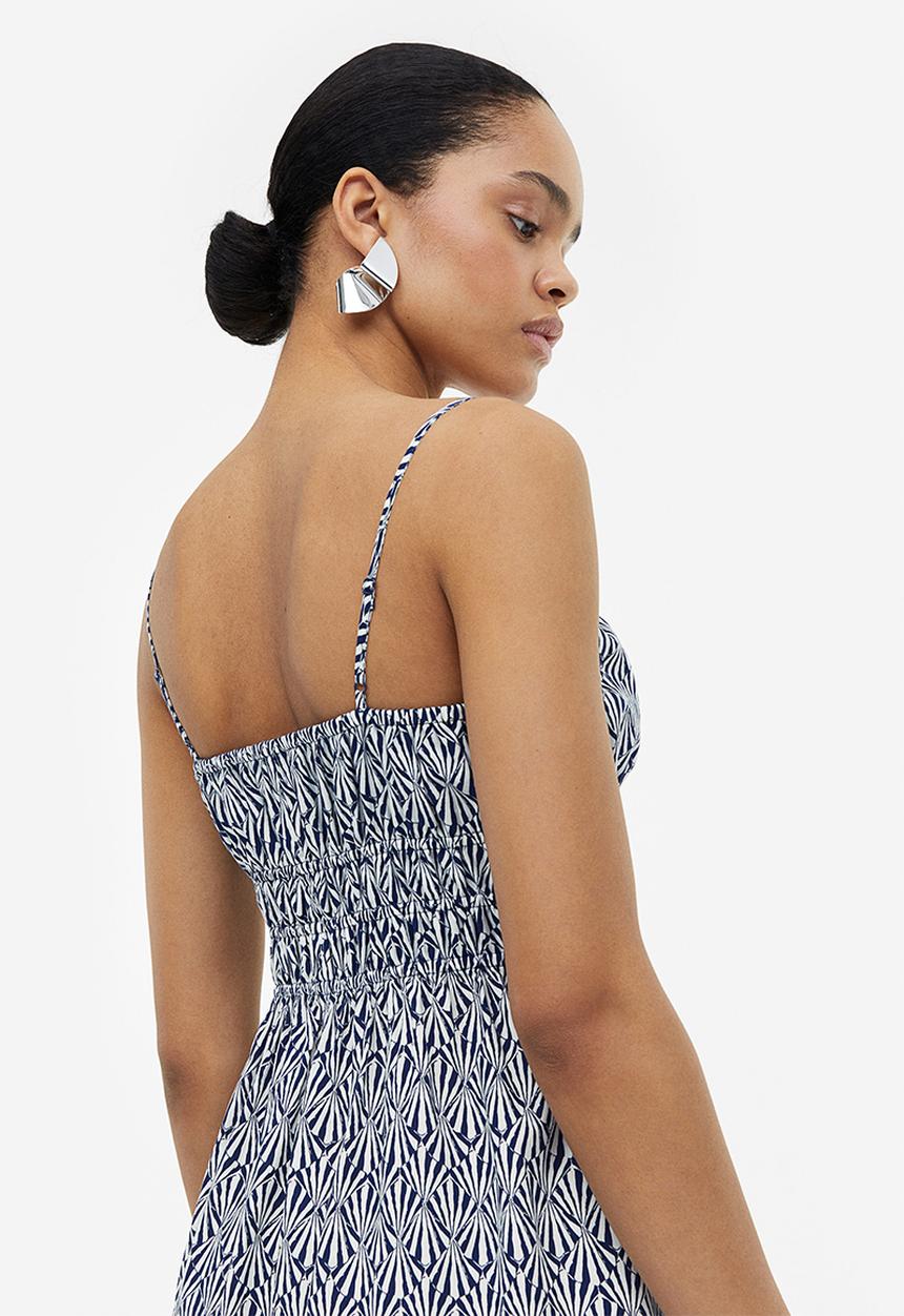 H&M - Smock-waisted dress - dark blue patterned