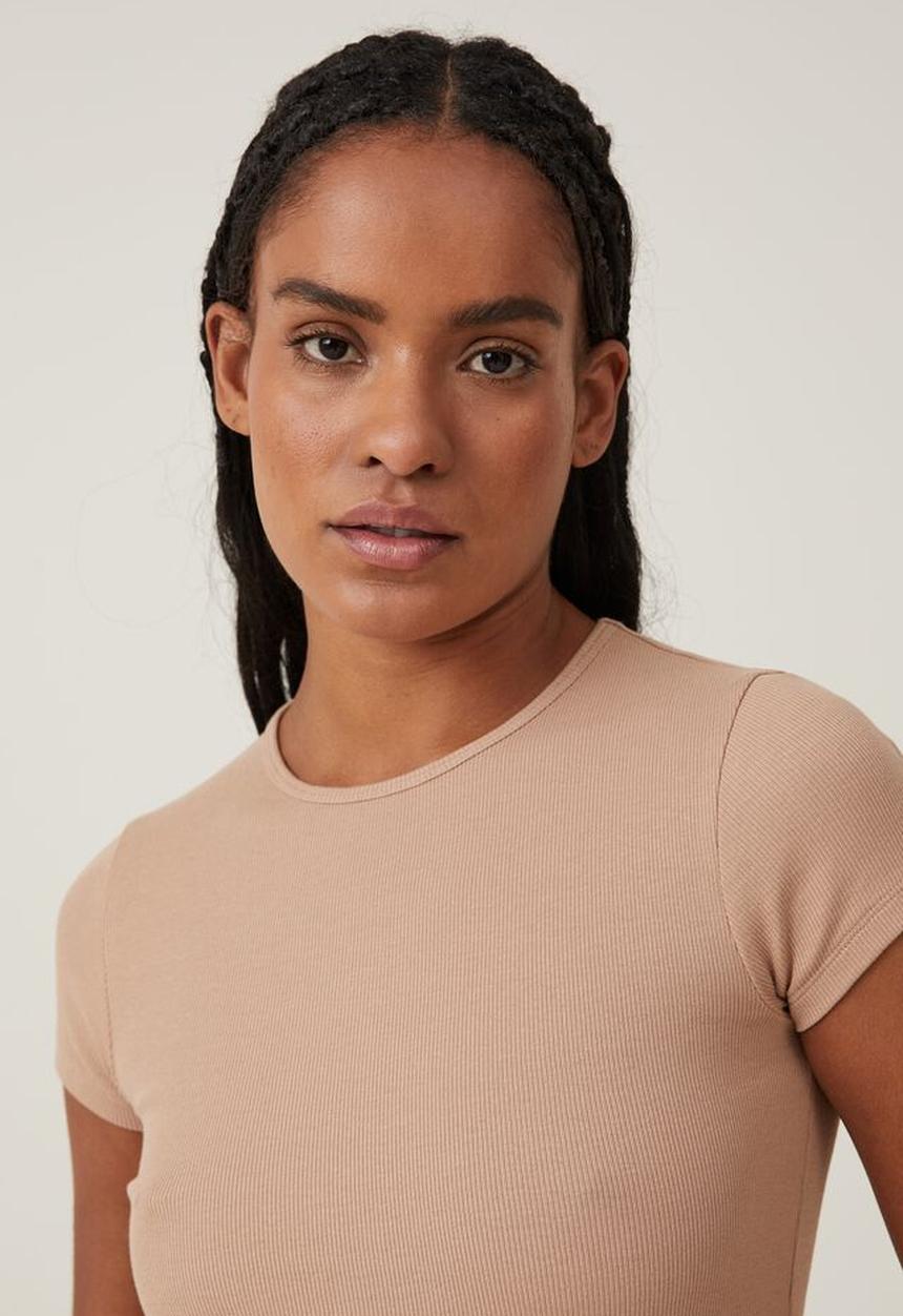 Cotton On - TThe one organic rib crew short sleeve tee - chestnut