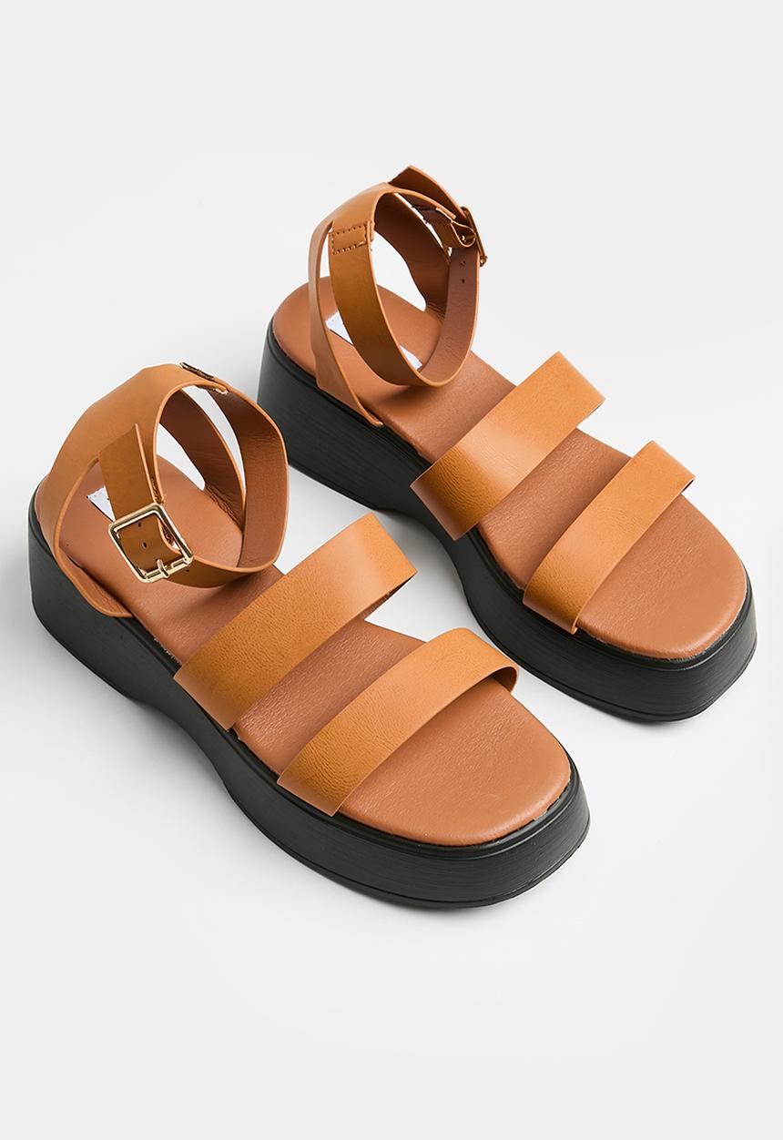 Madison® - Hannah flatform strap sandal - tan