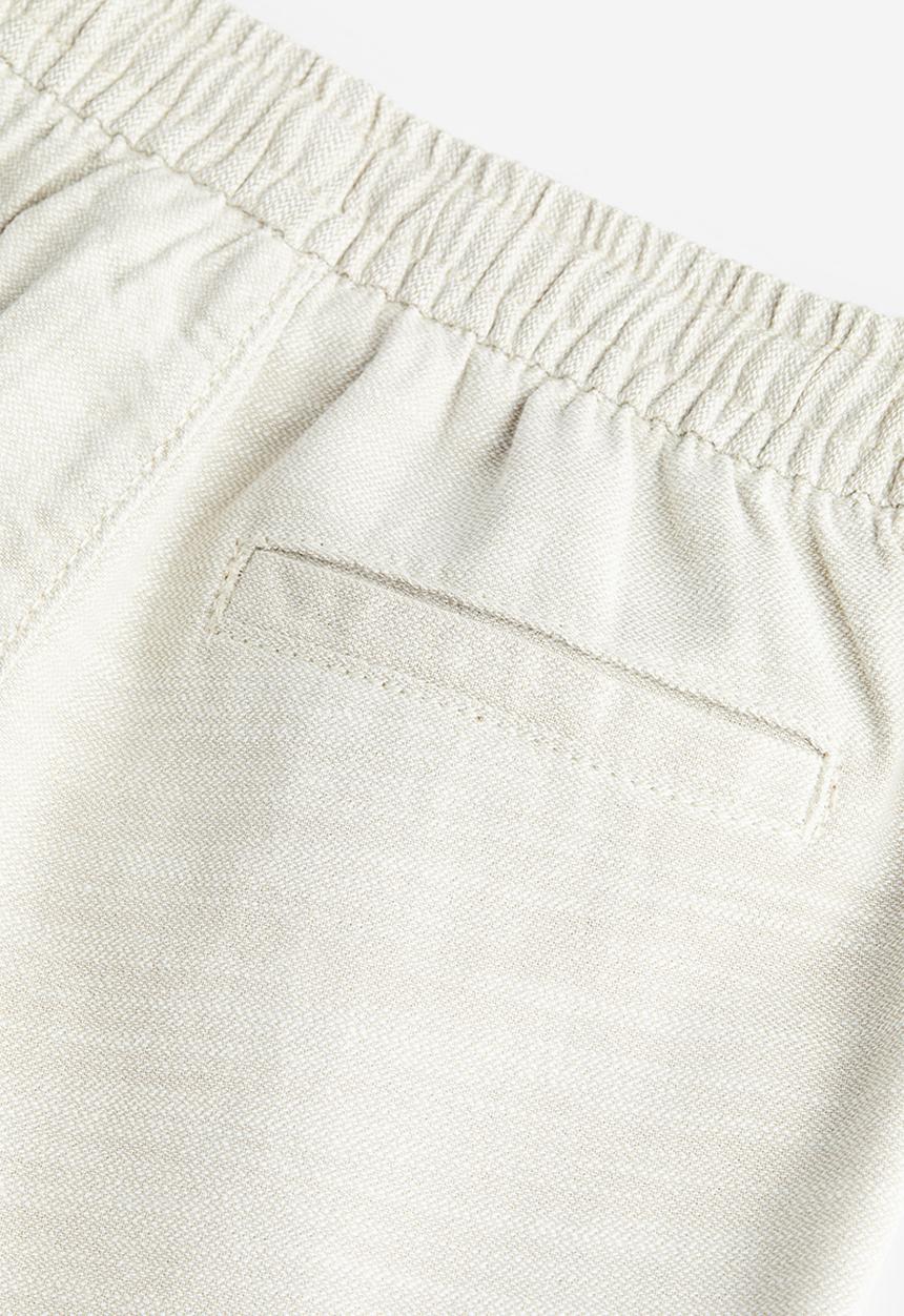H&M - Loose fit chino shorts - light beige