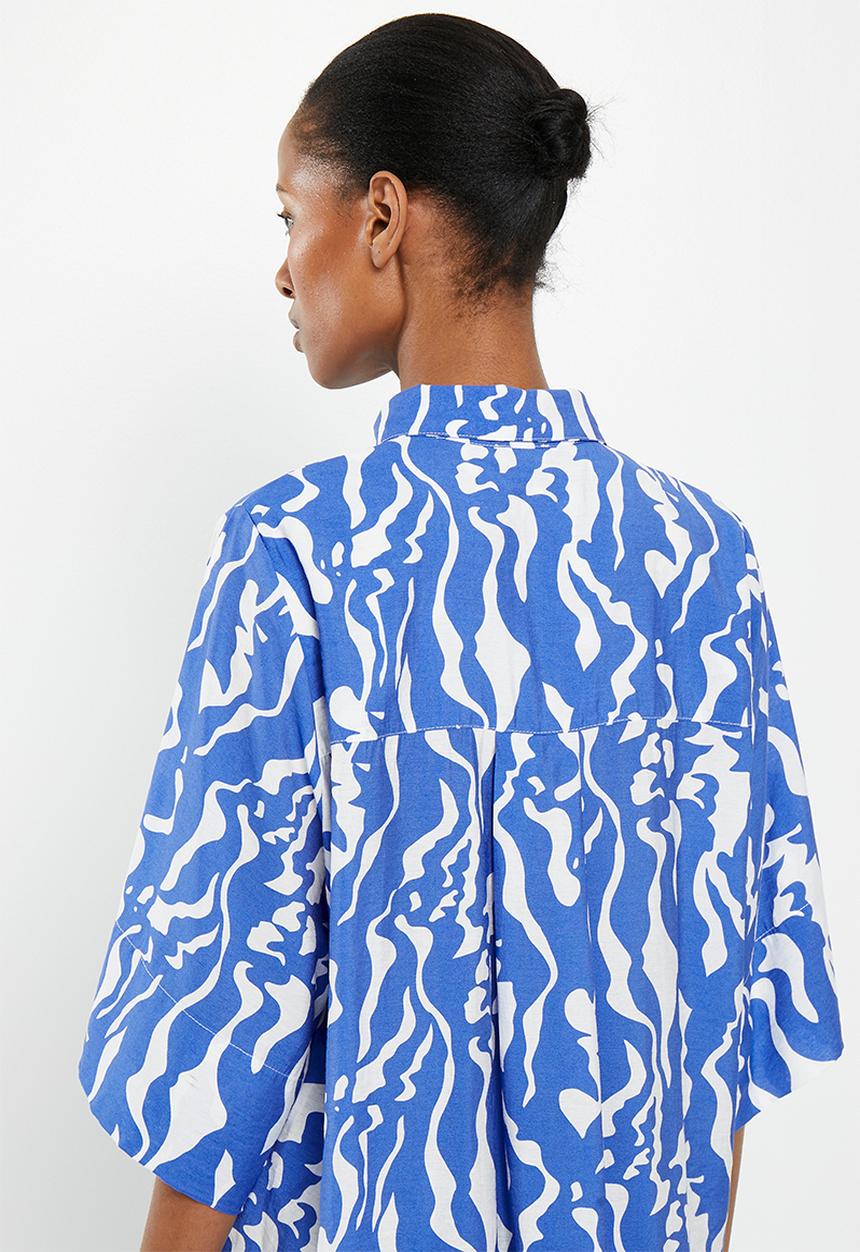 Me&B - Viscose boxy shirt with kimono sleeve - water