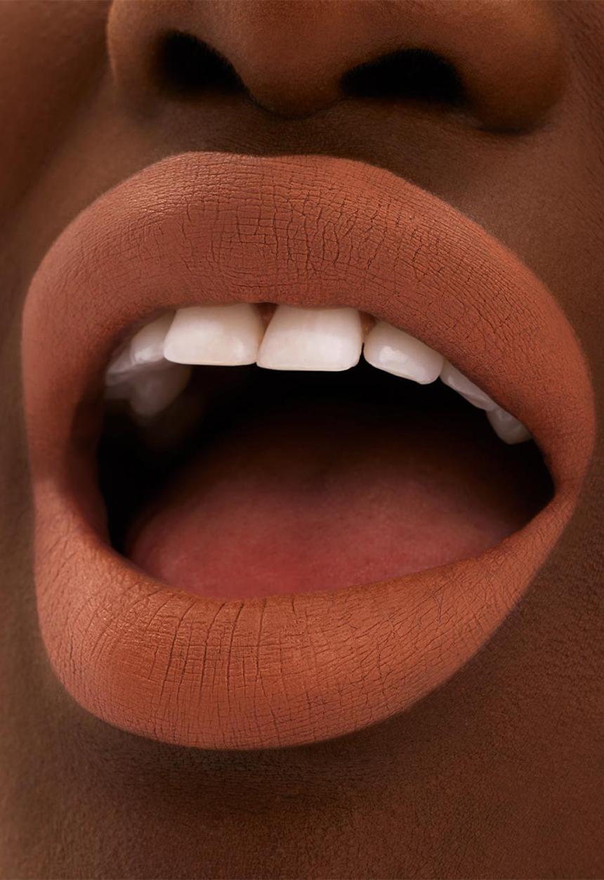 MAC - Locked Kiss Lipstick - Teaser