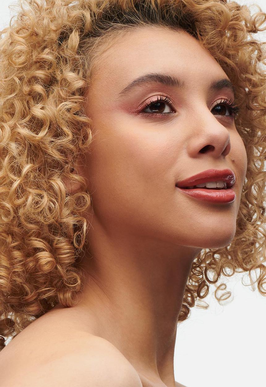 MAC - Bizzare Blizzard Merry Must - Haves