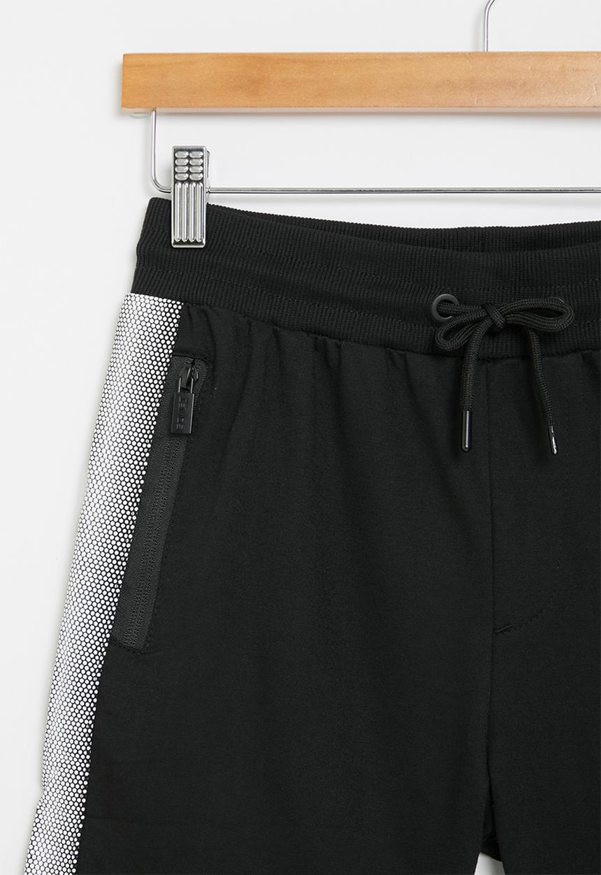 SOVIET - Boys track short - black