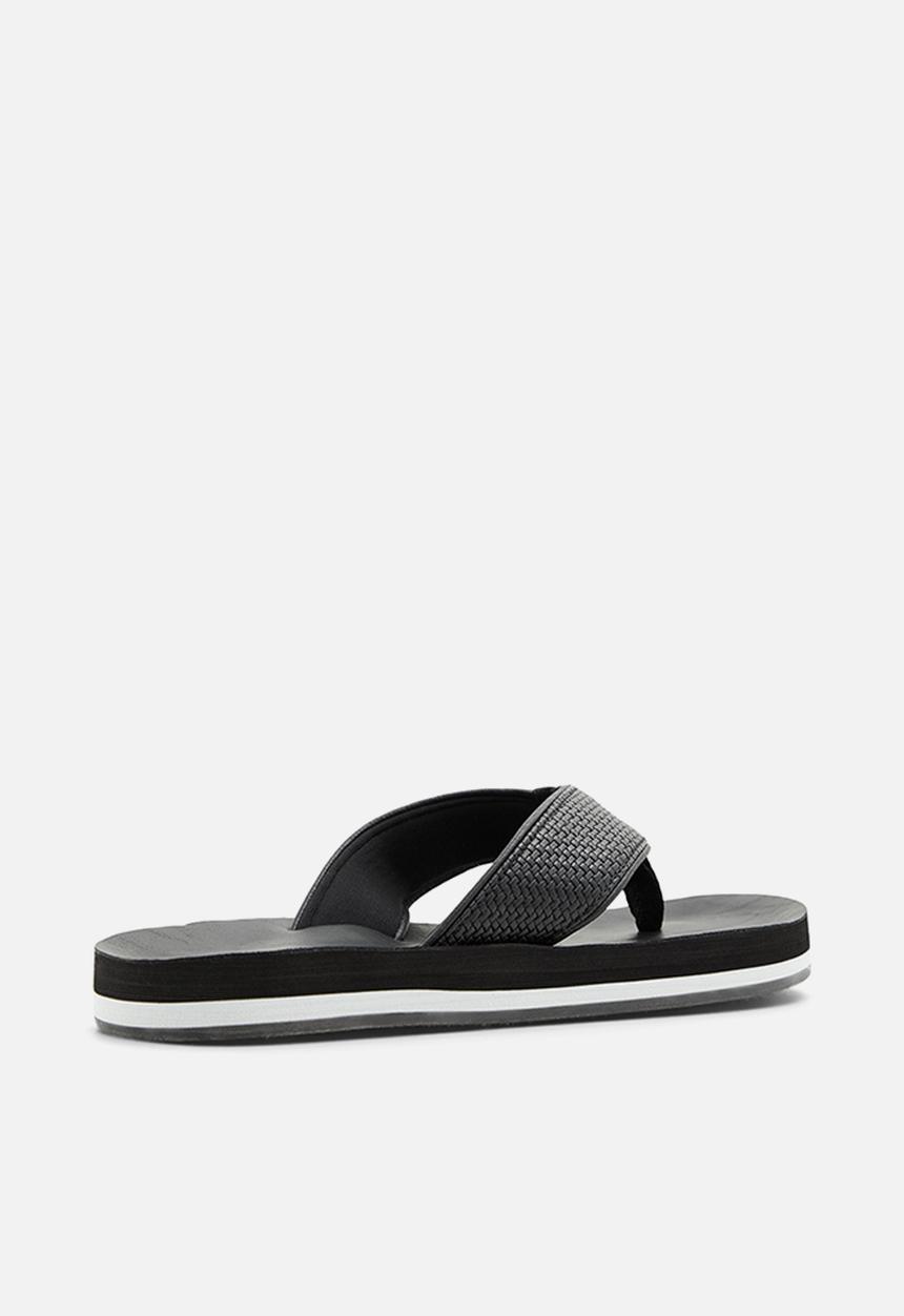 Call It Spring - Keele - black
