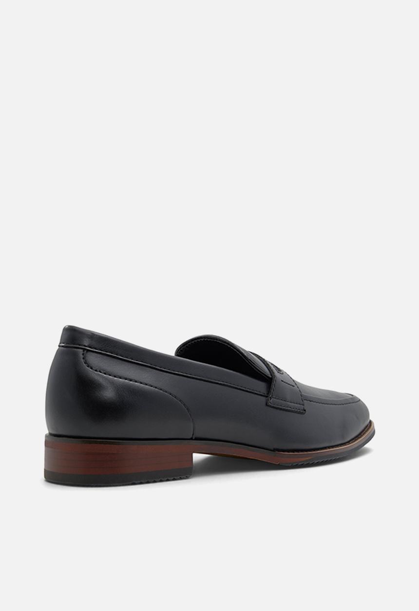 Call It Spring - Pinchard - black