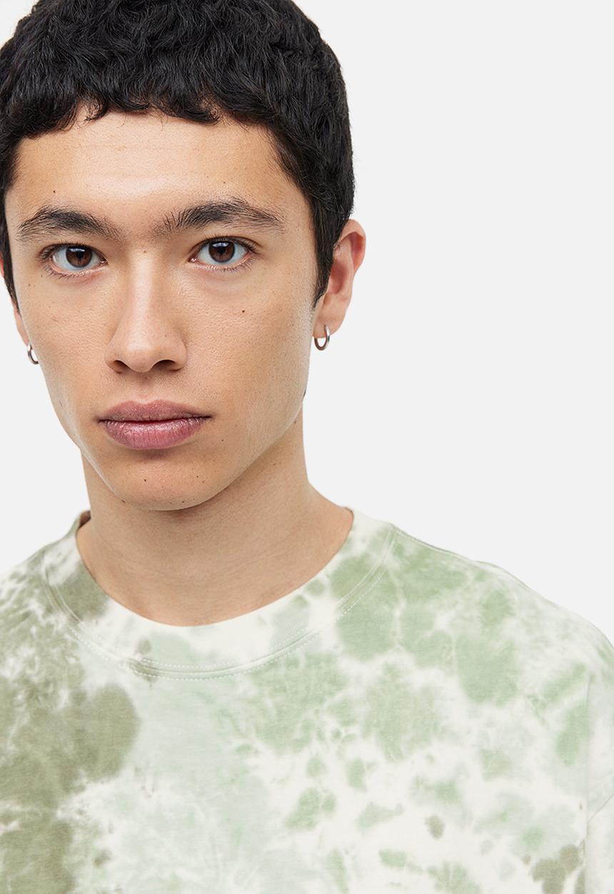 H&M - Relaxed fit patterned cotton t-shirt - khaki green tie-dye
