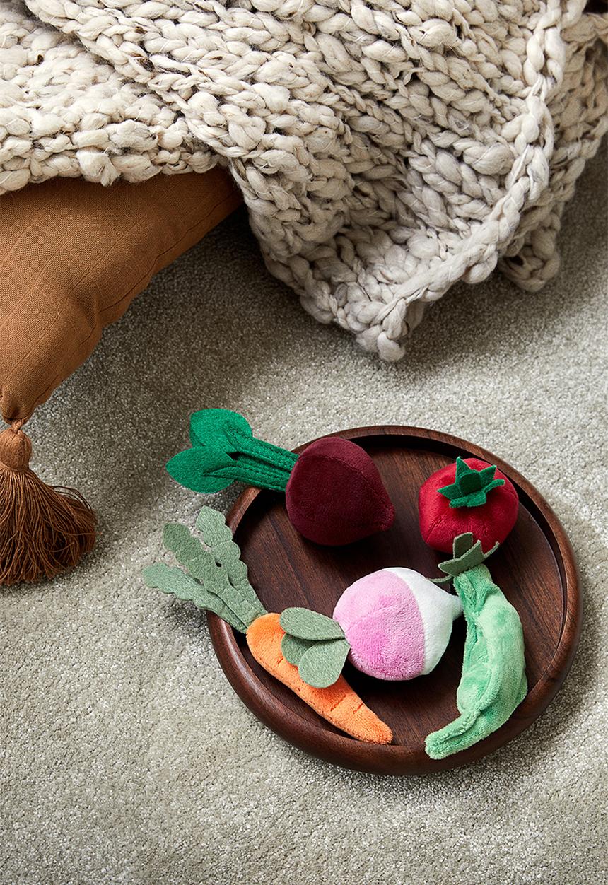 H&M - 5 Pack velour soft toys - multi-coloured vegetables