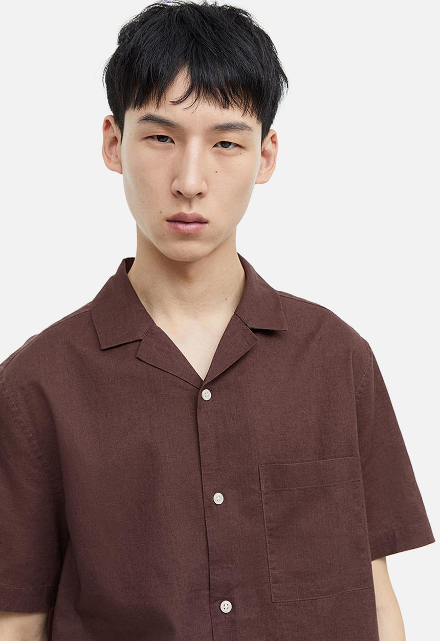 H&M - Regular fit linen-blend shirt - dark brown