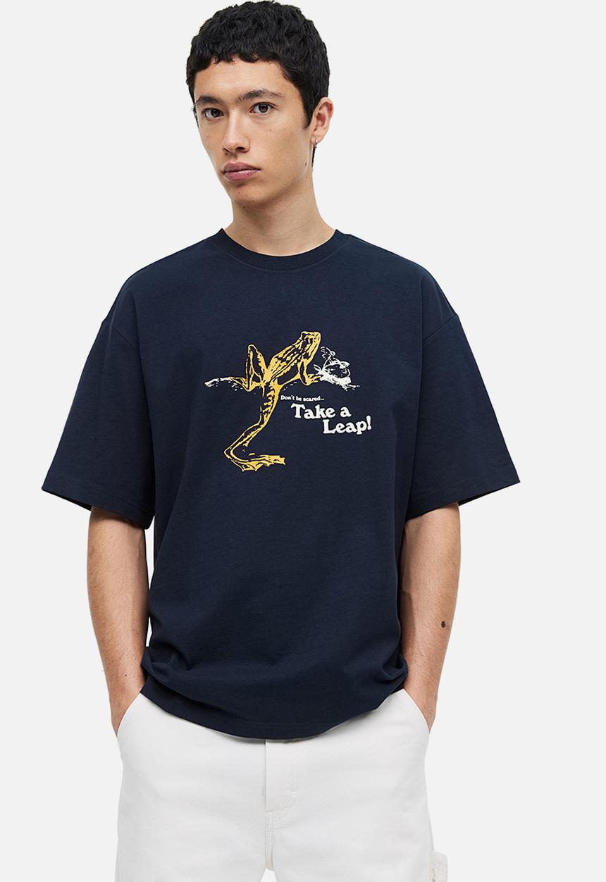 H&M - Relaxed fit printed t-shirt - dark blue take a leap