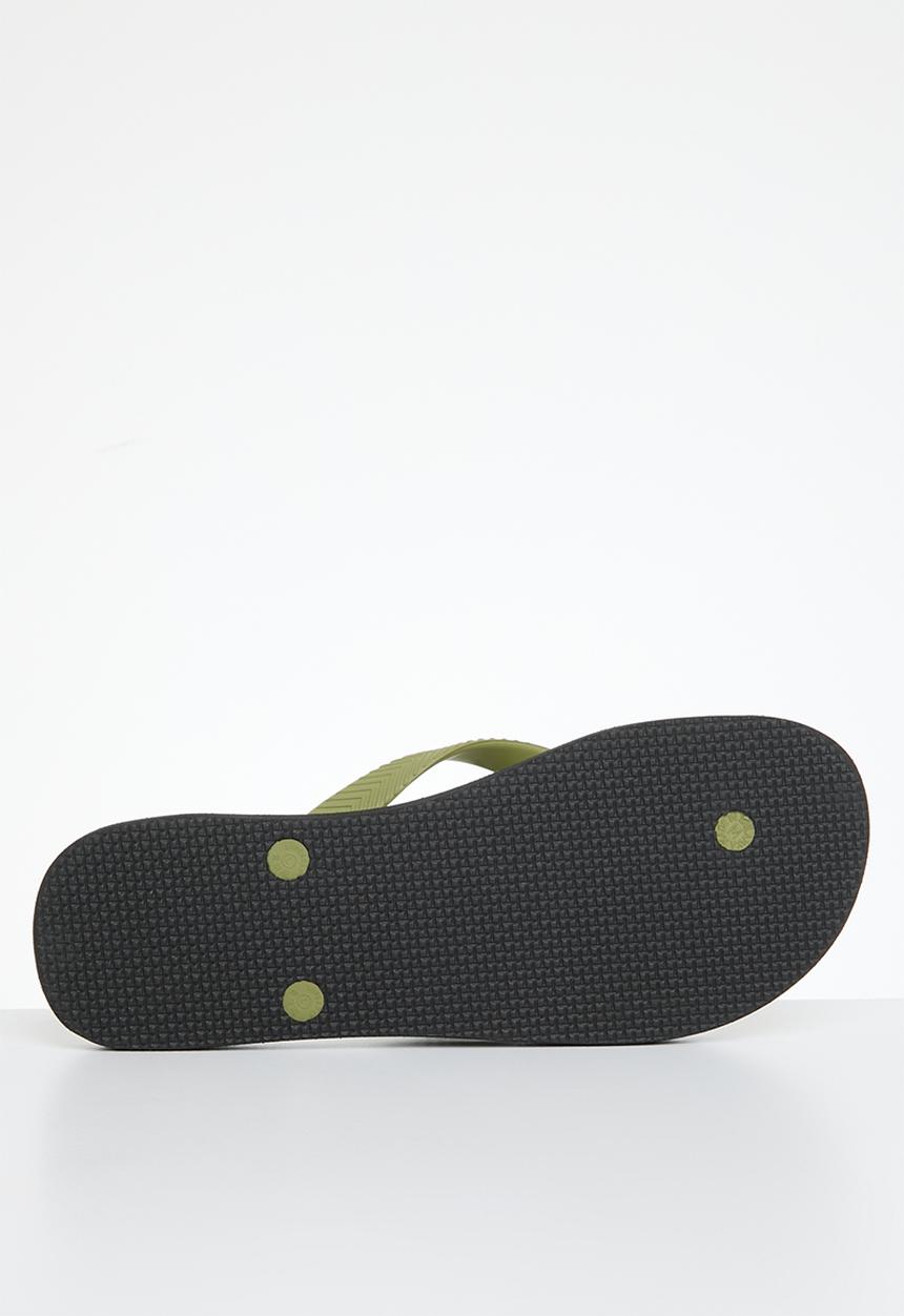 Superdry. - Studios recycled flip flop - going green