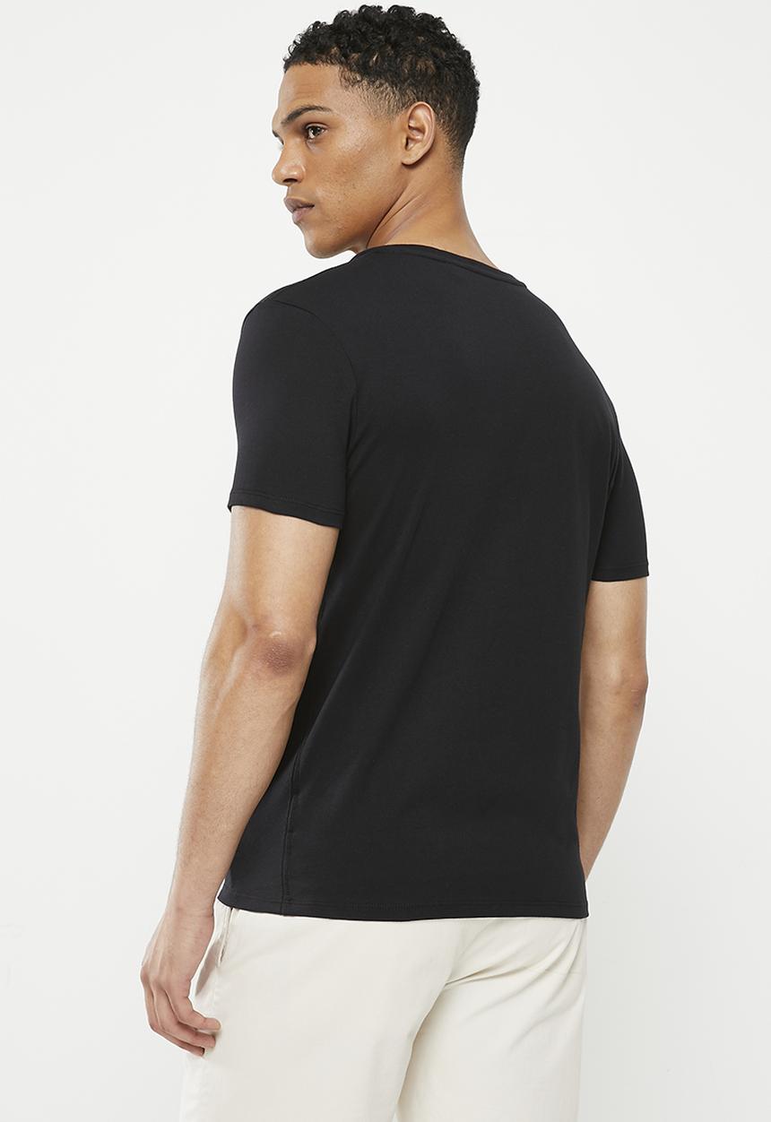 GUESS - Vn short sleeve core tee - jet black