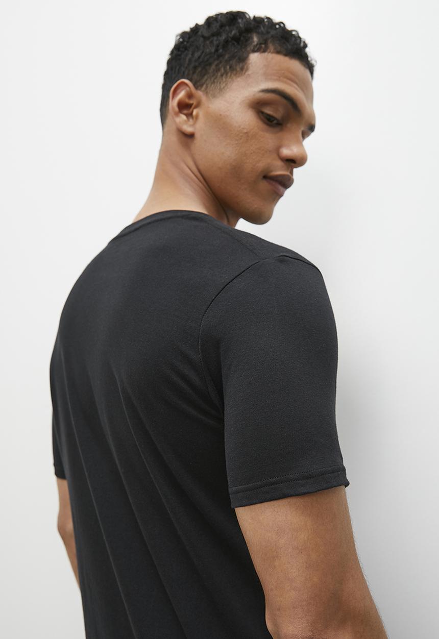 Superbalist - Tokyo's finest graphic tee - black