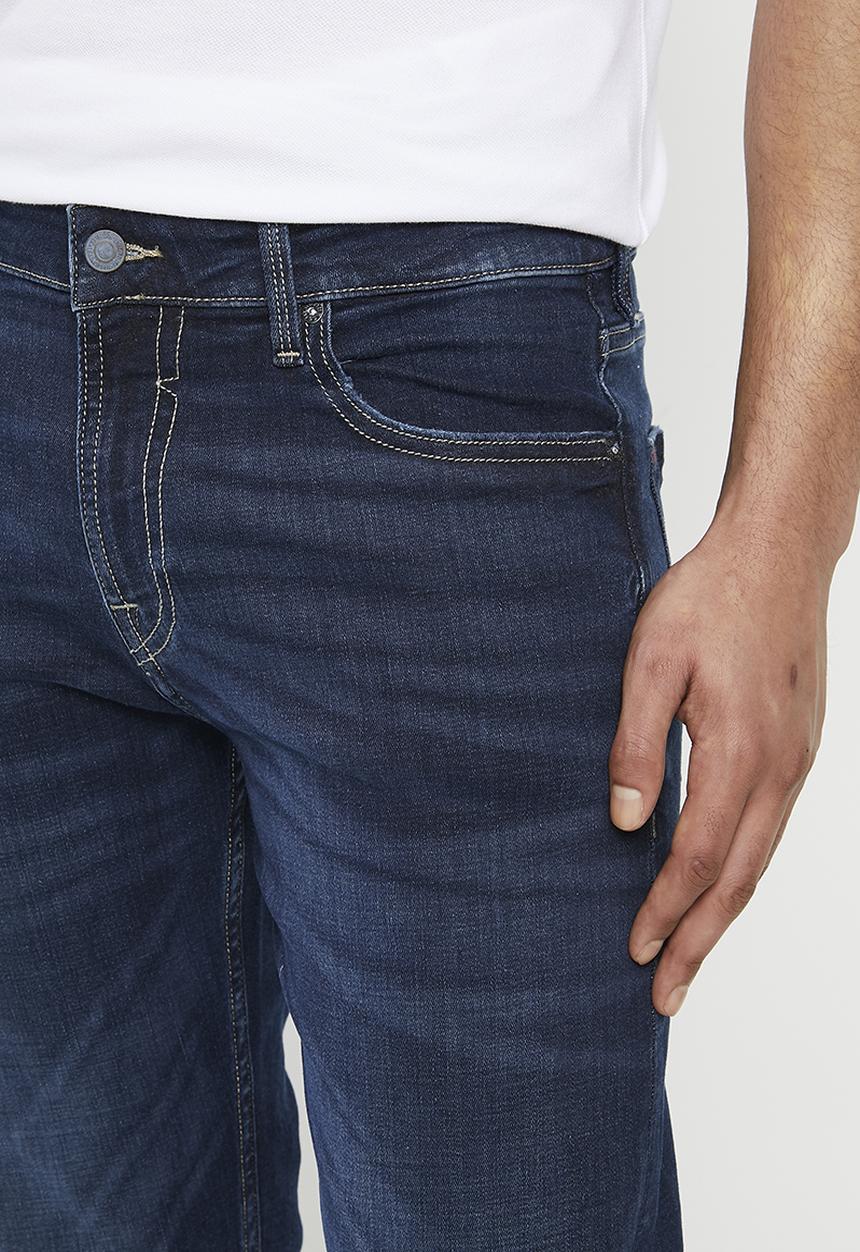 GUESS - Skinny - dark wash
