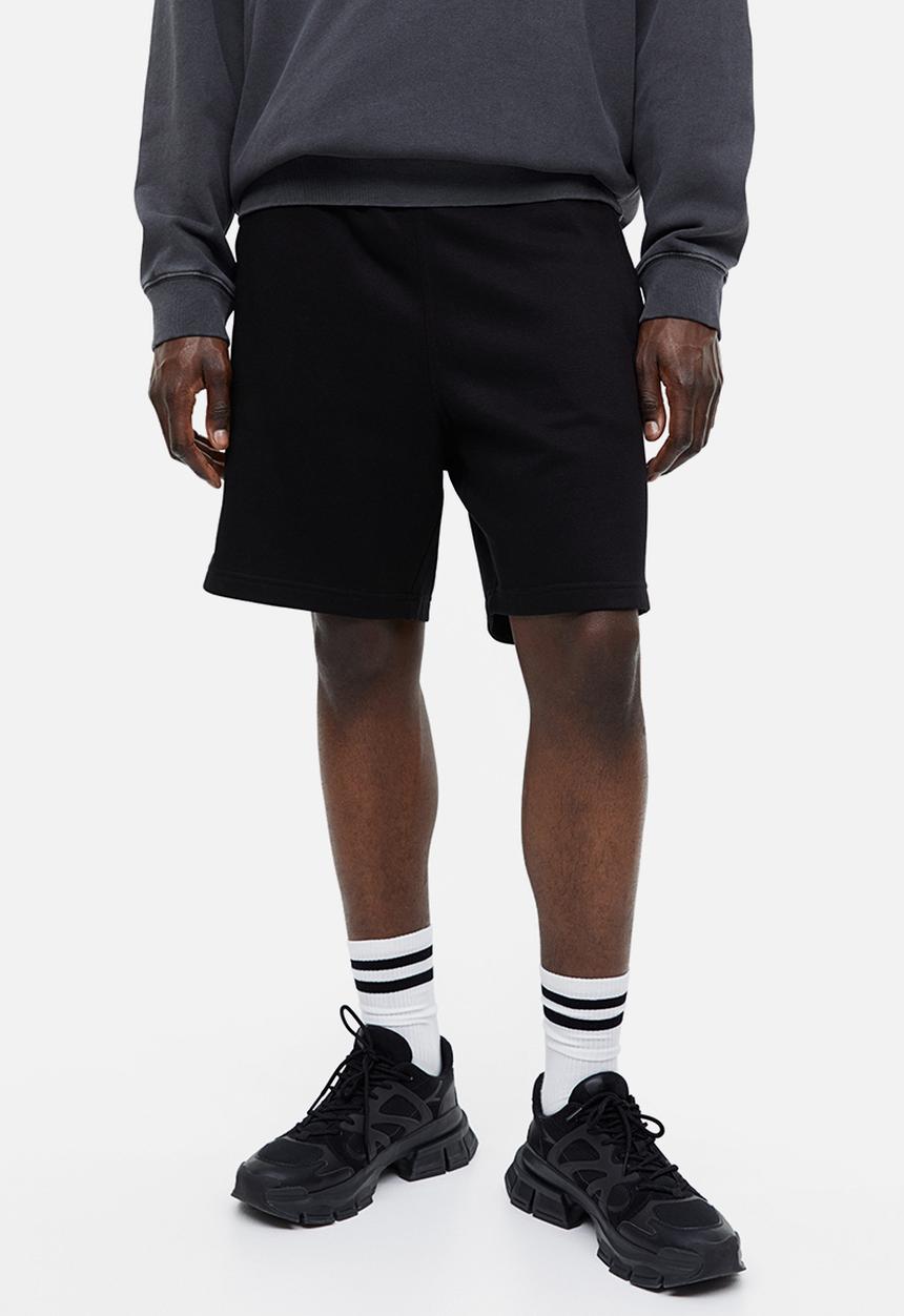 H&M - Regular fit sweatshorts - black