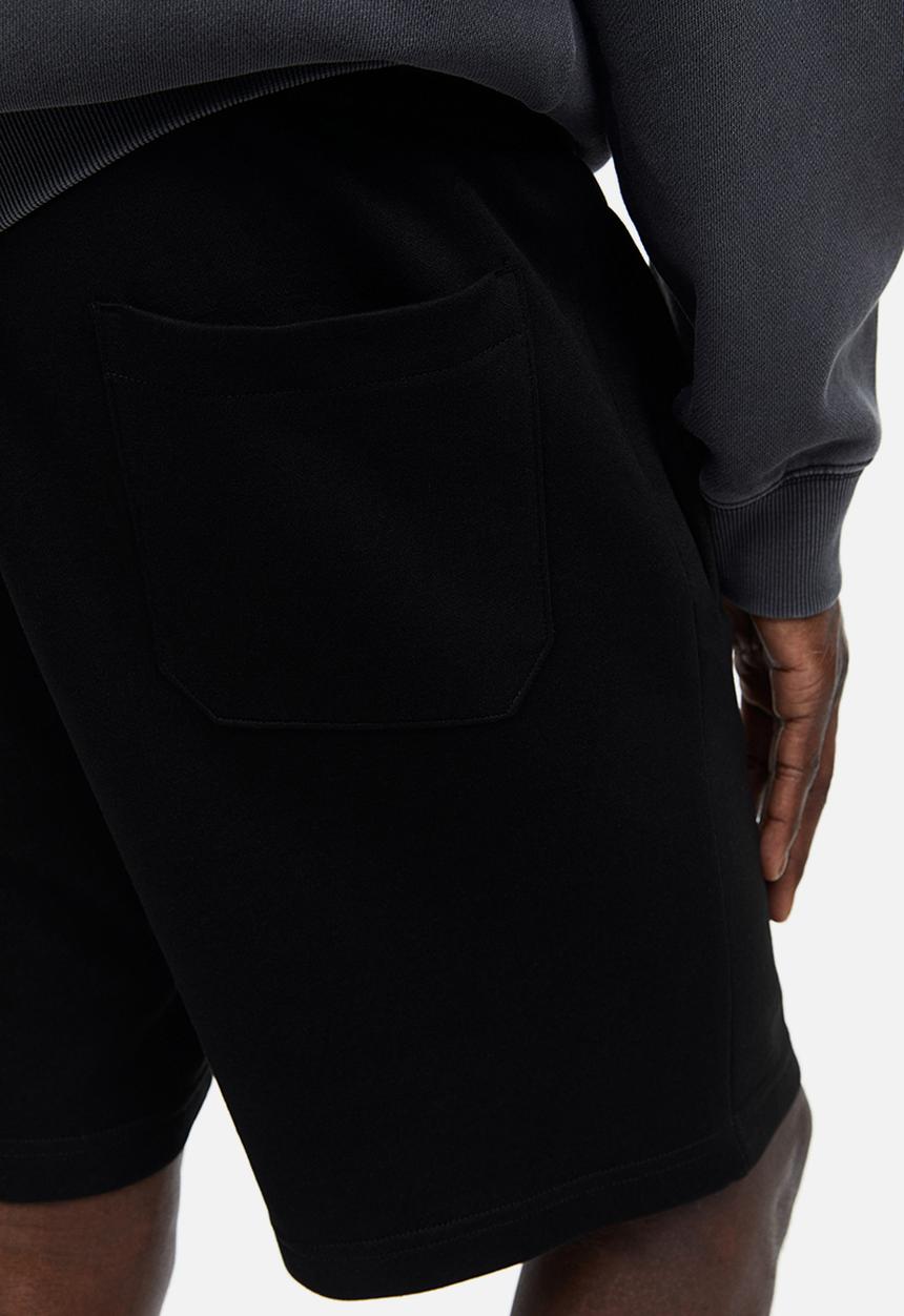 H&M - Regular fit sweatshorts - black