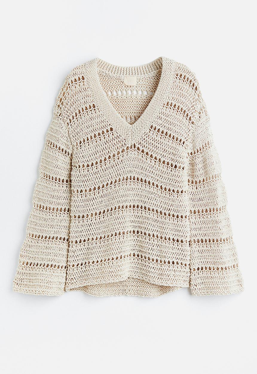 H&M - Oversized hole-knit jumper - light beige 