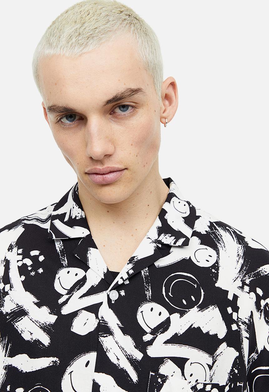 H&M - Relaxed fit patterned resort shirt - black