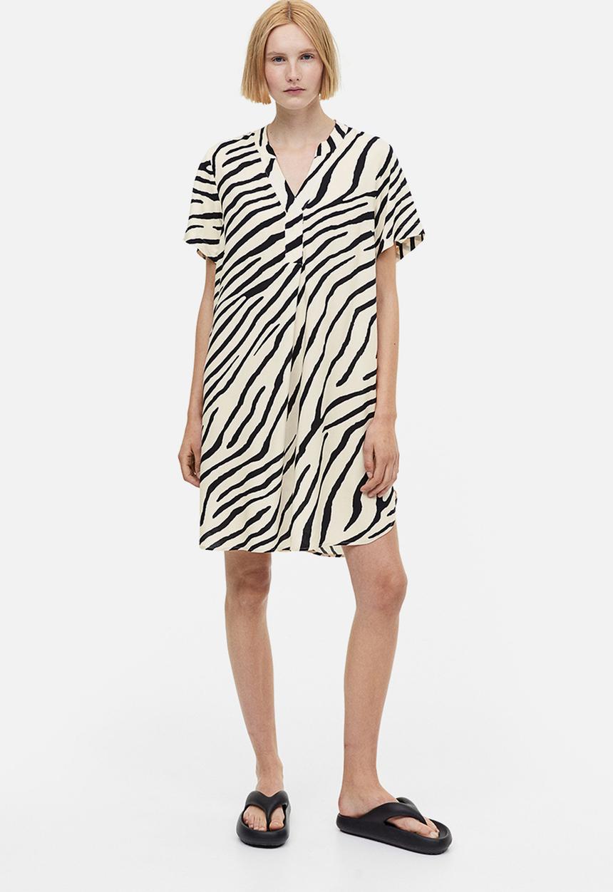 H&M - V-neck tunic - light beige zebra print 