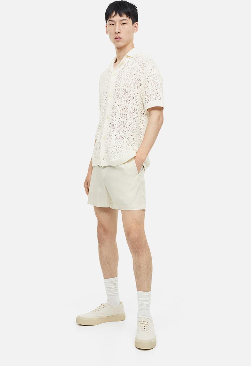 H&M - Regular fit lyocell shorts - light greige