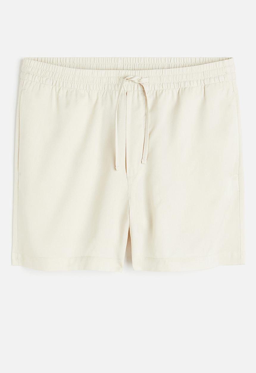 H&M - Regular fit lyocell shorts - light greige