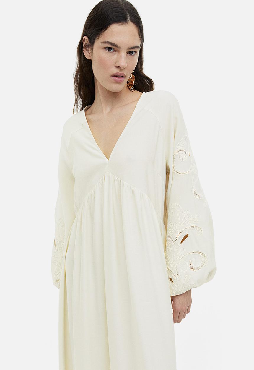 H&M - Embroidered dress - cream