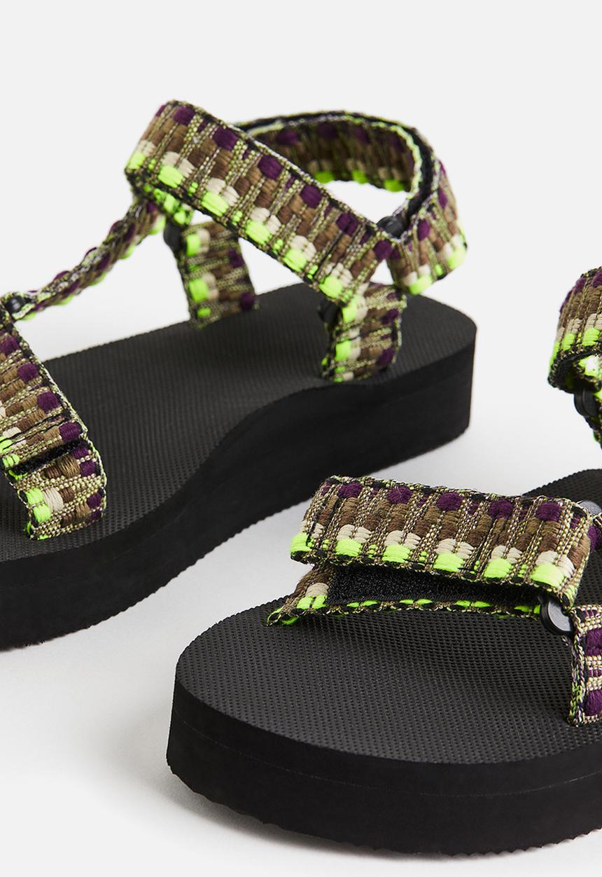 H&M - Sandals - brown patterned 