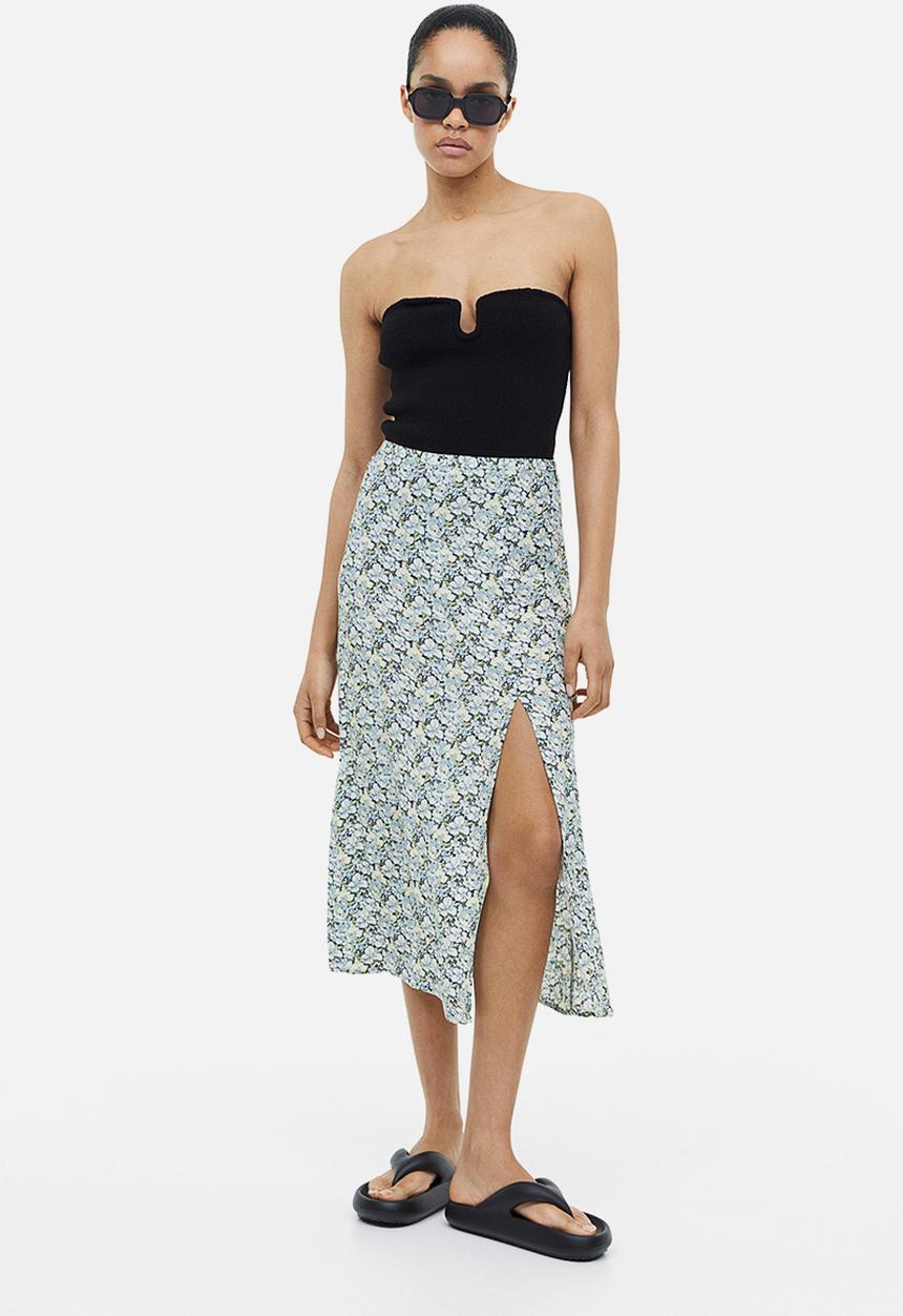 H&M - Crêpe skirt - light blue floral