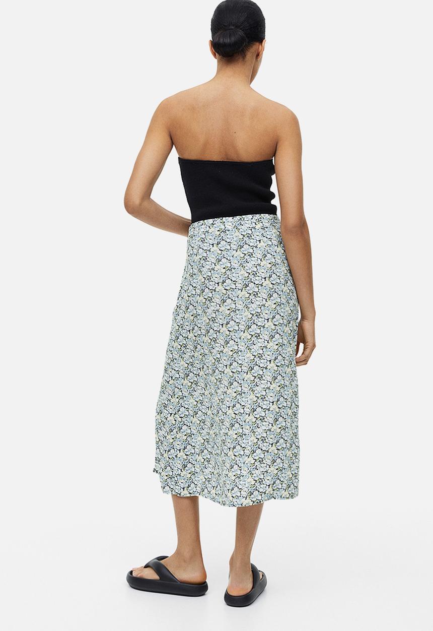 H&M - Crêpe skirt - light blue floral