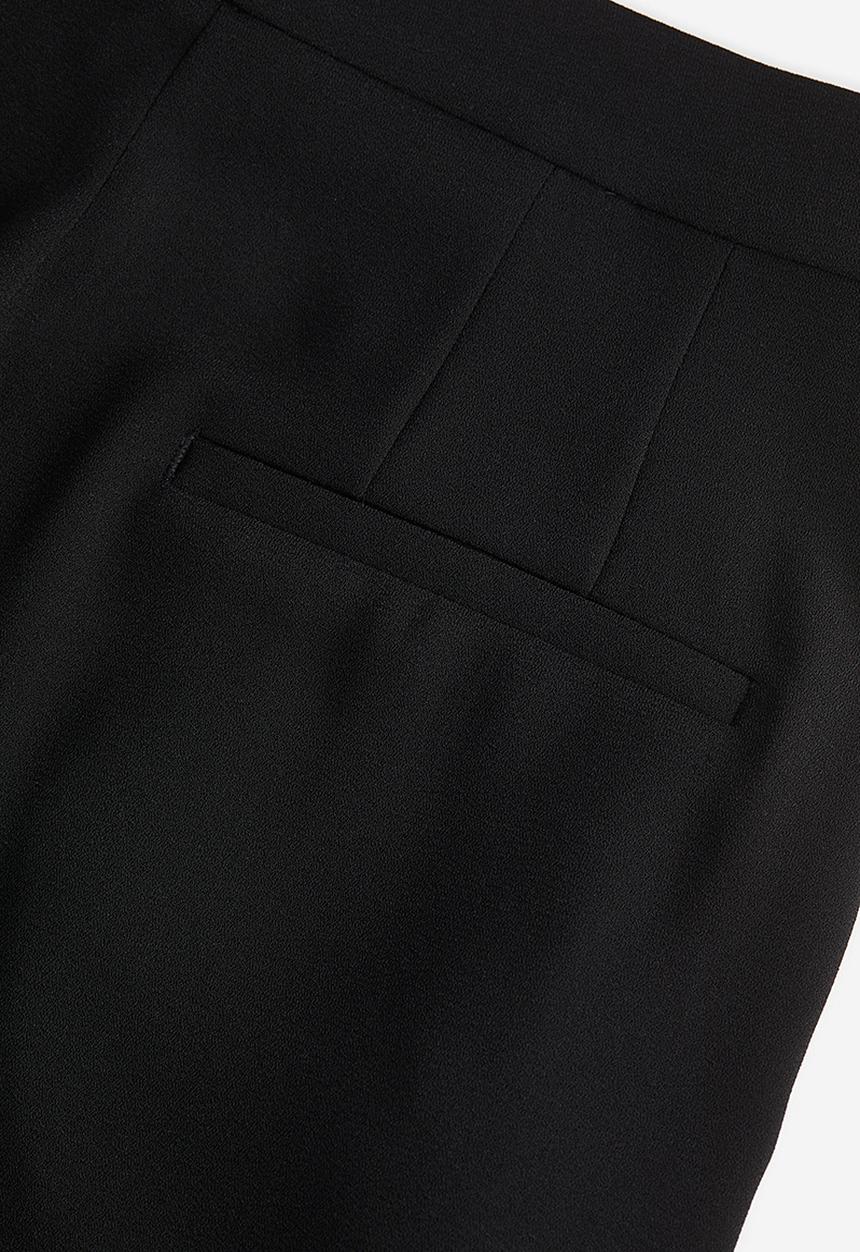 H&M - Wide shorts - black