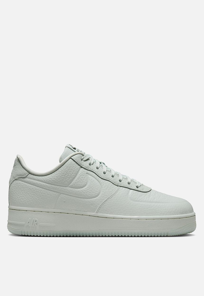 Nike - Air Force 1 '07 premium
