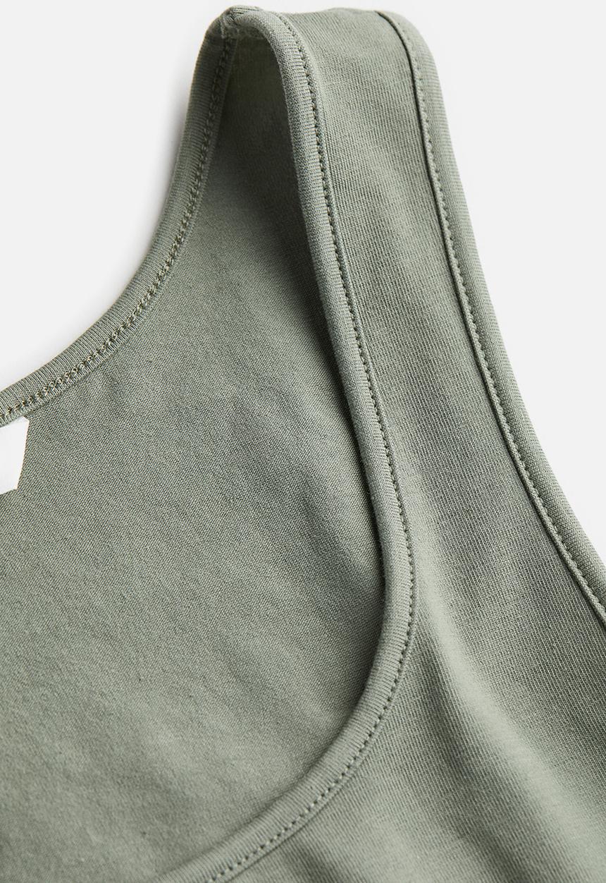 H&M - Cropped vest top - sage green