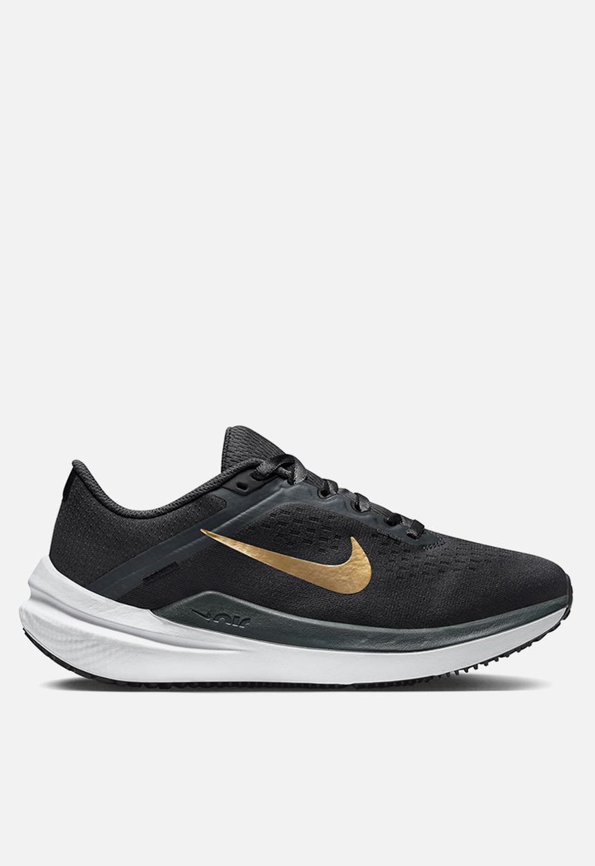 Nike - Winflo 10