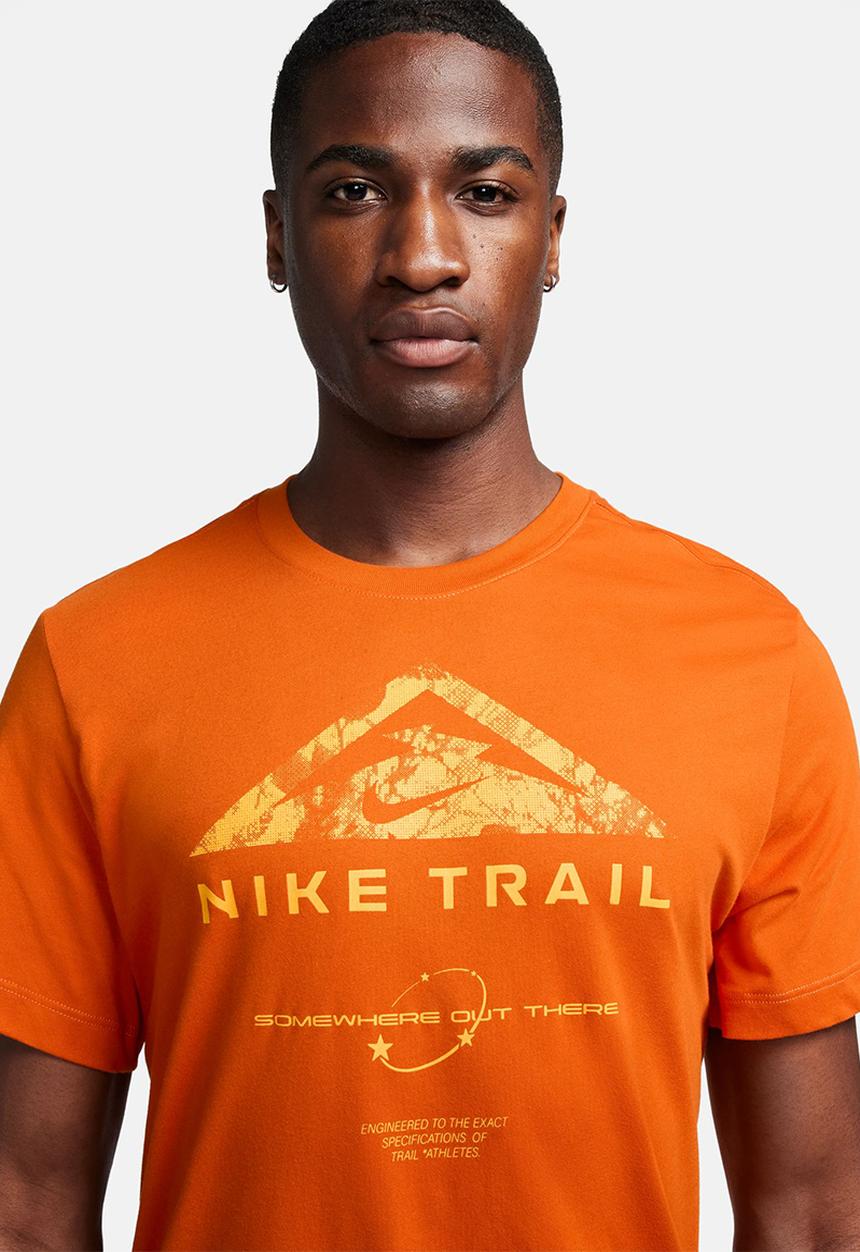 Nike - M nk df tee run trail - bright mandarin