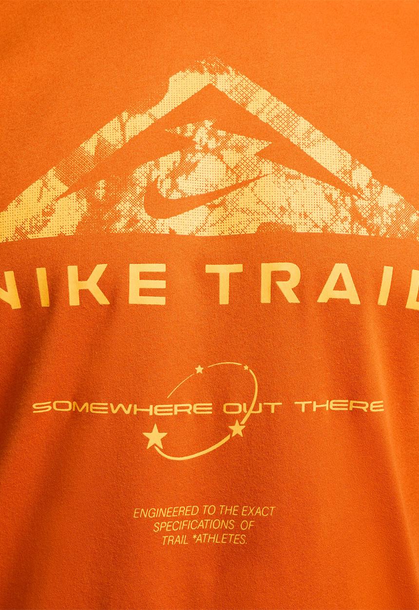 Nike - M nk df tee run trail - bright mandarin