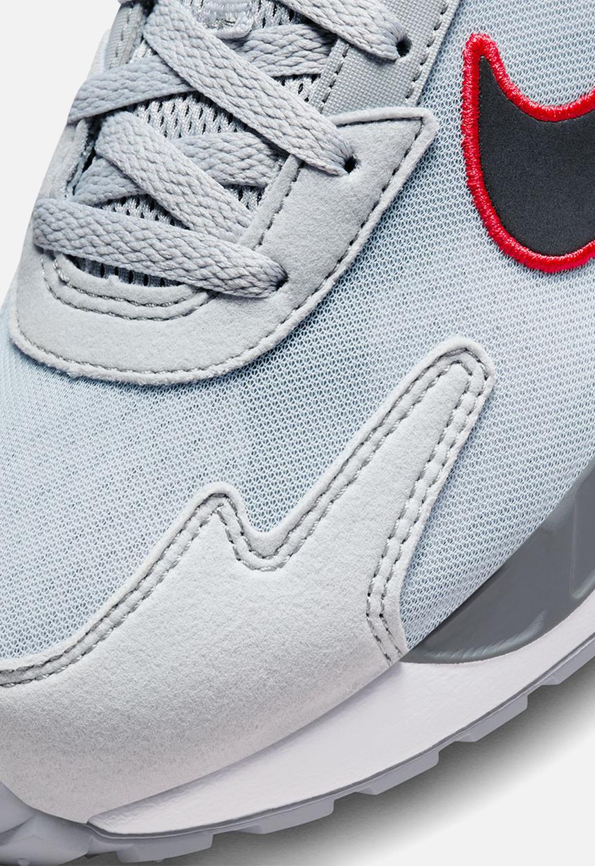 Nike - Air Max Solo