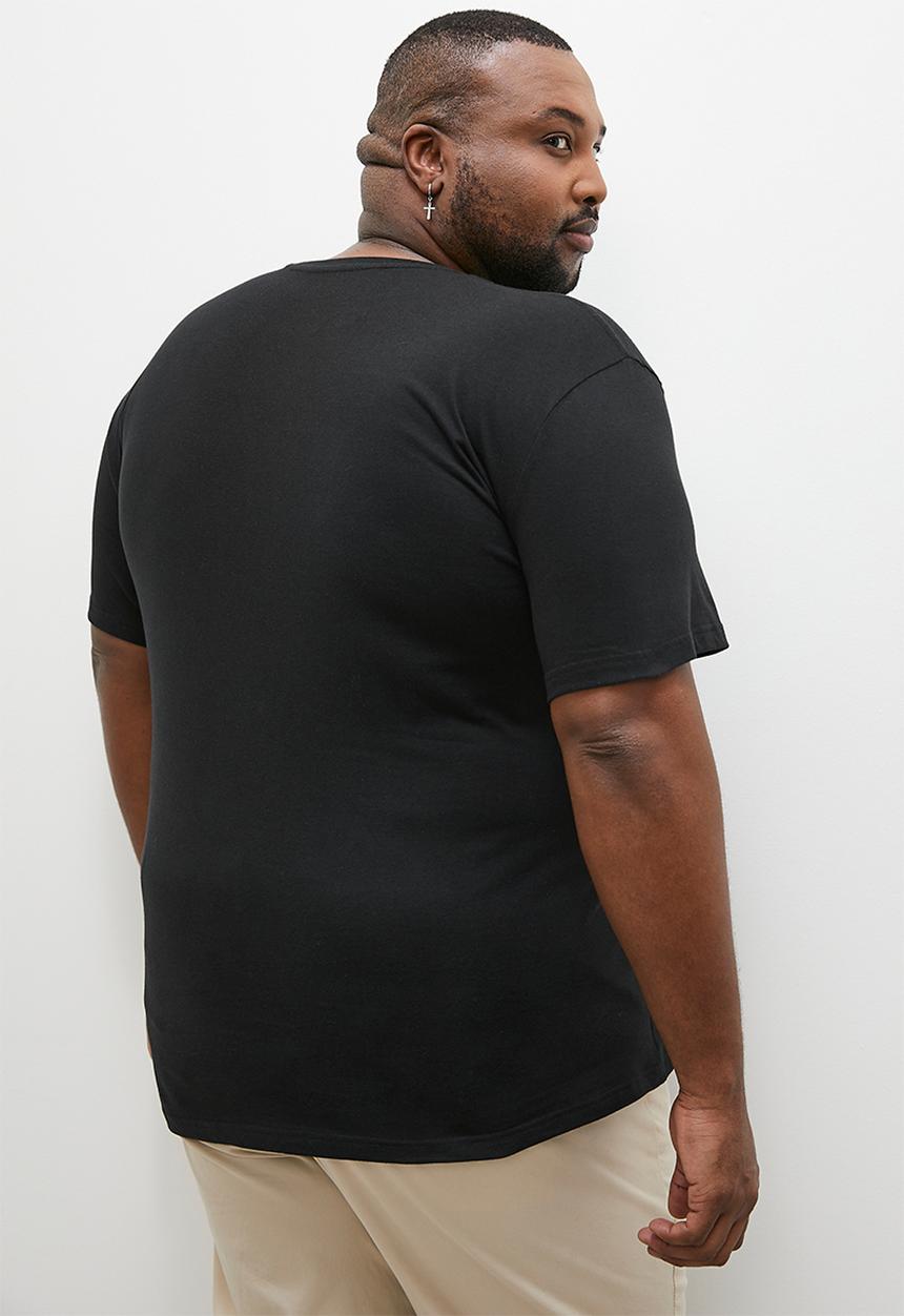 Superbalist - Heart circle plus graphic tee - black
