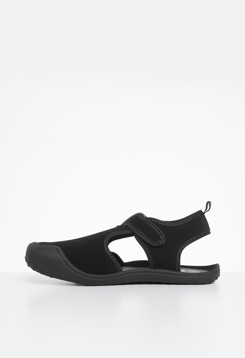 Pierre Cardin - Avery youths aqua sandal - black
