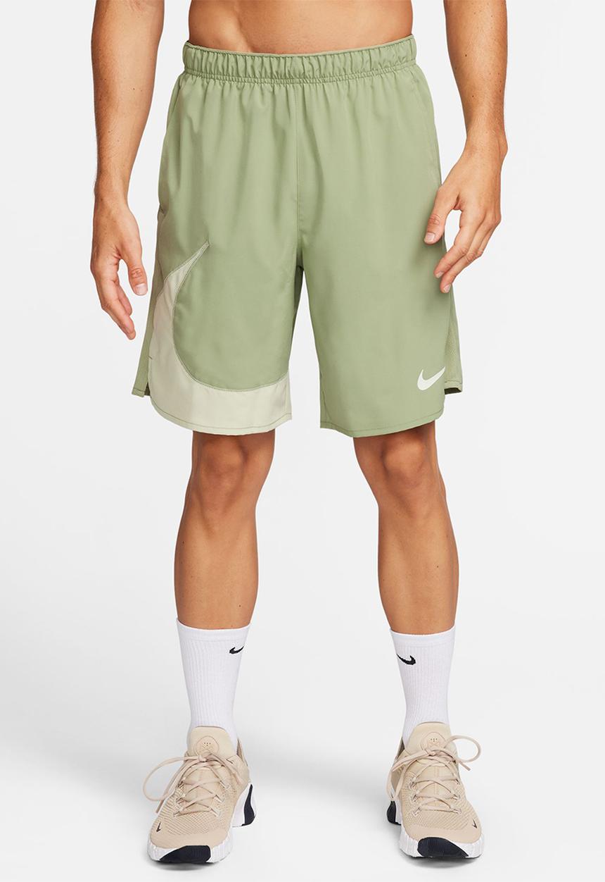 Nike - Nike dr-fit challenger shorts - oil green 