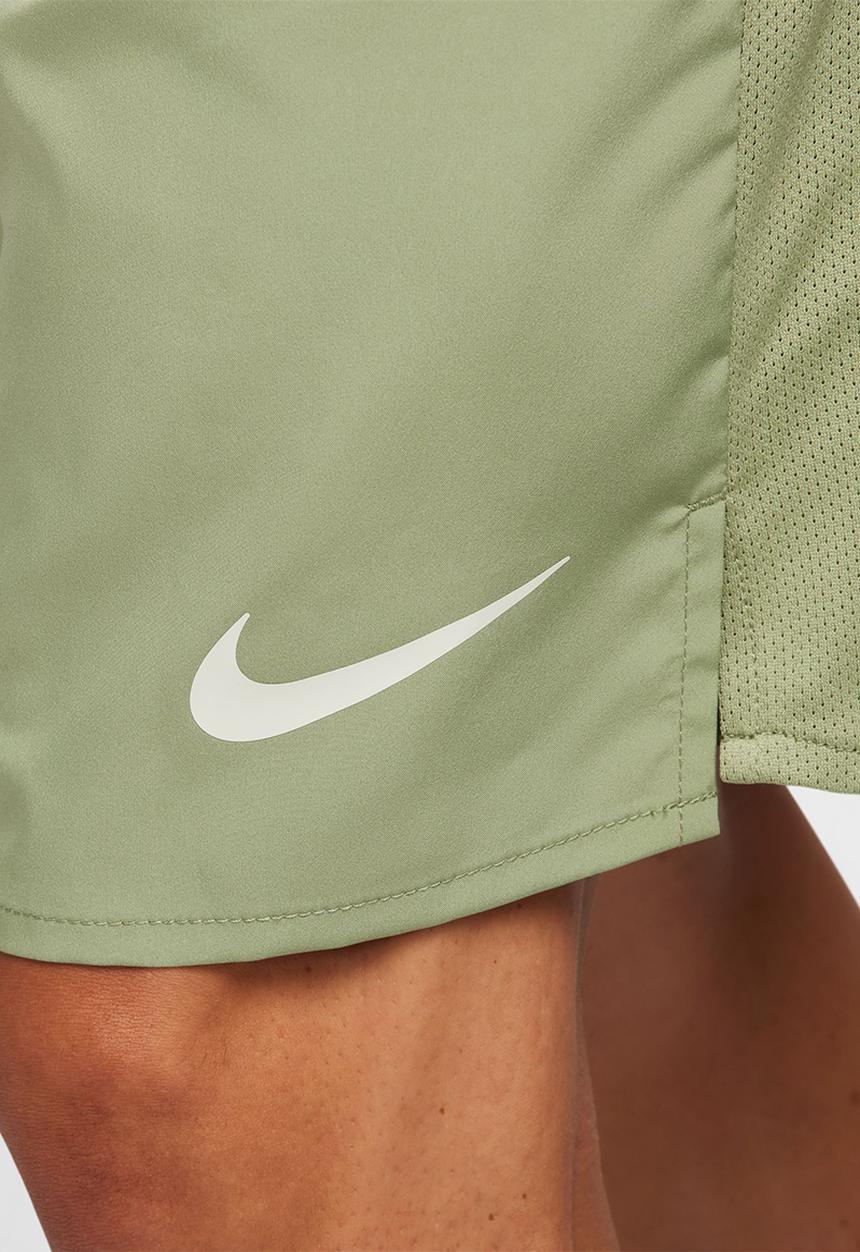 Nike - Nike dr-fit challenger shorts - oil green 