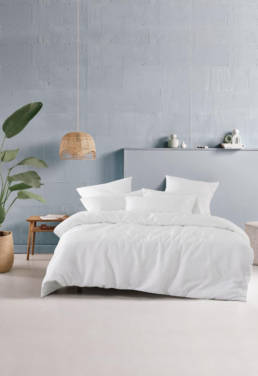 Linen House - Wave cotton jacquard duvet - white